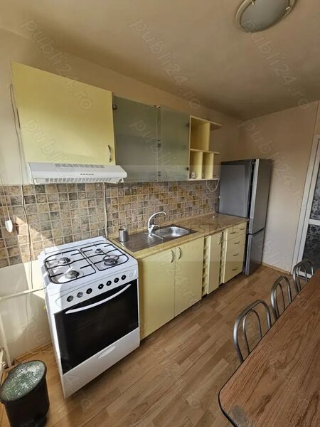 Calea 13 Septembrie, inchiriez apartament 3 camere,